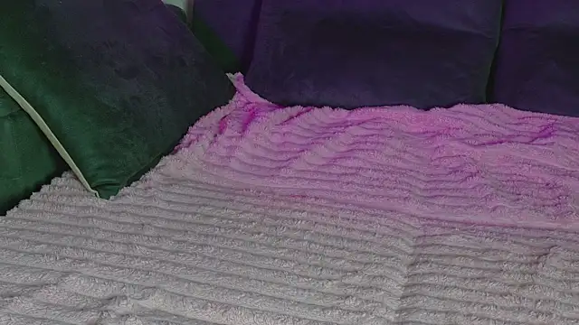 Snapshot of Starstormy chatting on 11/03/25, 05:16 Starstormy online show from 11/03/25, 05:16