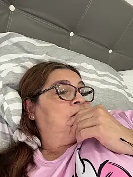 AntonellaAlondra4 online show from 02/12/26, 01:55