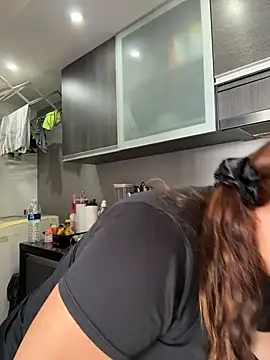 AntonellaAlondra4 online show from 04/24/26, 02:41