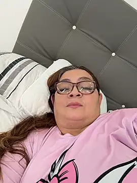 AntonellaAlondra4 online show from 05/02/26, 02:33