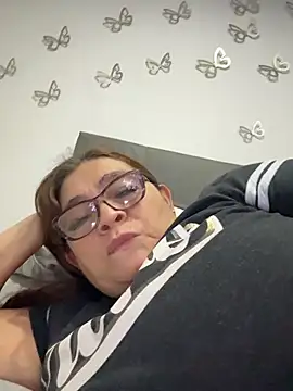 AntonellaAlondra4 online show from 03/25/26, 03:06