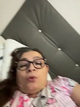 AntonellaAlondra4 online show from 05/22/26, 03:15
