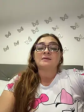 AntonellaAlondra4 online show from 03/01/26, 04:12