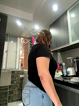 AntonellaAlondra4 online show from 11/01/25, 02:11