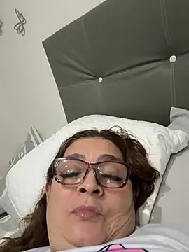 AntonellaAlondra4 online show from 09/12/25, 03:28