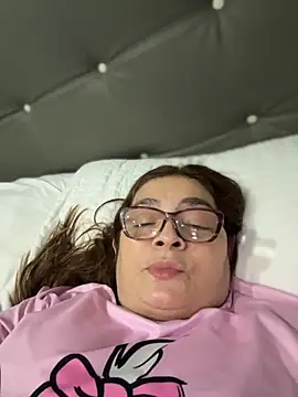 AntonellaAlondra4 online show from 11/18/25, 04:05