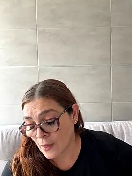 AntonellaAlondra4 online show from 10/14/25, 04:07