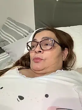 AntonellaAlondra4 online show from 11/25/25, 02:23