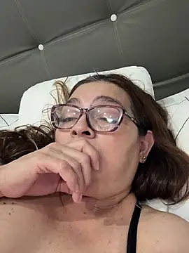 AntonellaAlondra4 online show from 01/19/26, 03:38