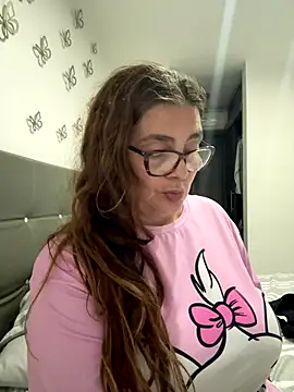 AntonellaAlondra4 online show from 10/31/25, 04:31