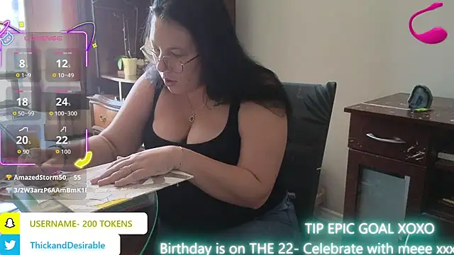 Snapshot of ThickGirlsDoItBetter chatting on 09/16/25, 06:53 ThickGirlsDoItBetter online show from 09/16/25, 06:53