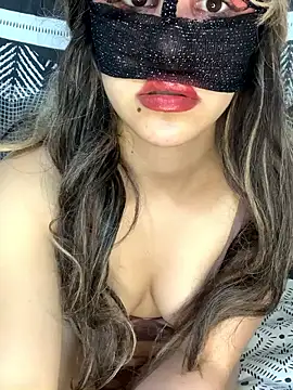 Snapshot of senoritaseno chatting on 02/21/25, 05:42 senoritaseno online show from 02/21/25, 05:42