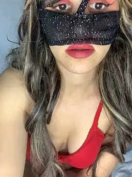 Snapshot of senoritaseno chatting on 01/20/25, 01:11 senoritaseno online show from 01/20/25, 01:11