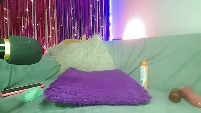 princesskitty111 online show from 01/24/25, 09:39