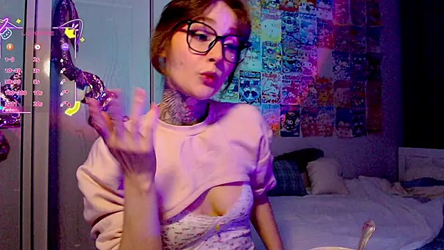 Milky way UwU online show from 03/22/26, 03:13