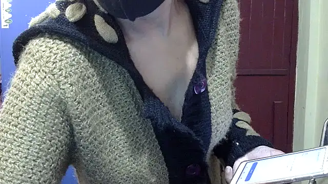 Pramila Manish online show from 11/30/25, 01:39