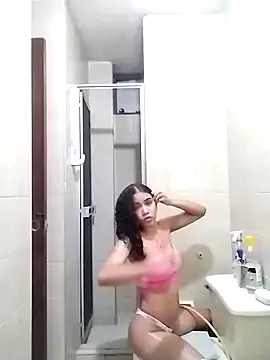 Snapshot of saraandstiven chatting on 03/13/25, 09:37 saraandstiven online show from 03/13/25, 09:37