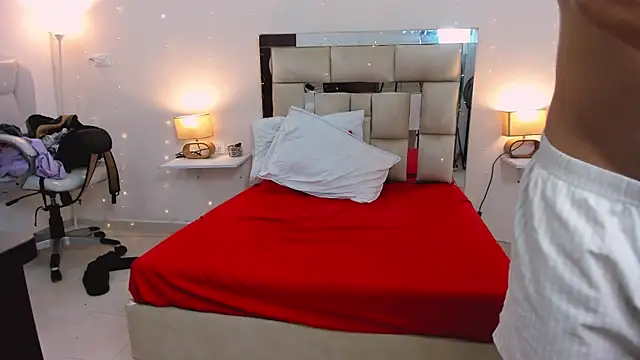 Snapshot of saraandstiven chatting on 01/27/25, 03:26 saraandstiven online show from 01/27/25, 03:26