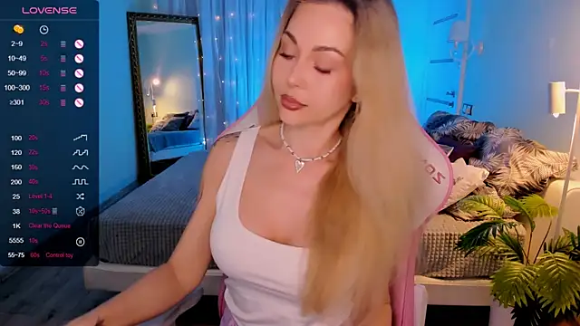 AdeleRoberts online show from 05/07/26, 01:54