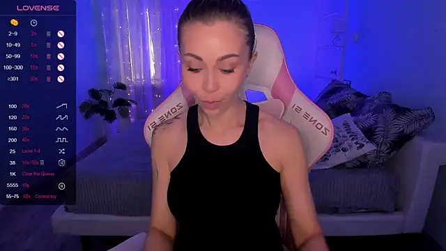 AdeleRoberts online show from 04/02/26, 02:08