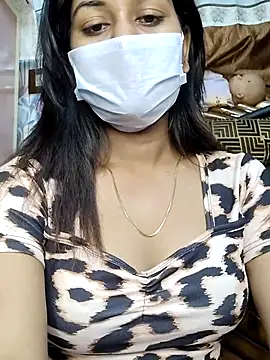 Snapshot of its_sophiaa chatting on 05/10/26, 09:24 its sophiaa online show from 05/10/26, 09:24