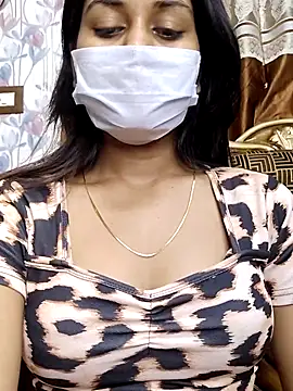 Snapshot of its_sophiaa chatting on 05/16/26, 09:30 its sophiaa online show from 05/16/26, 09:30