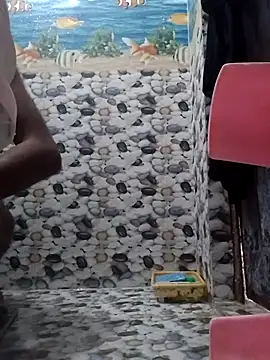 Snapshot of its_yonish chatting on 12/20/25, 07:44 its yonish online show from 12/20/25, 07:44