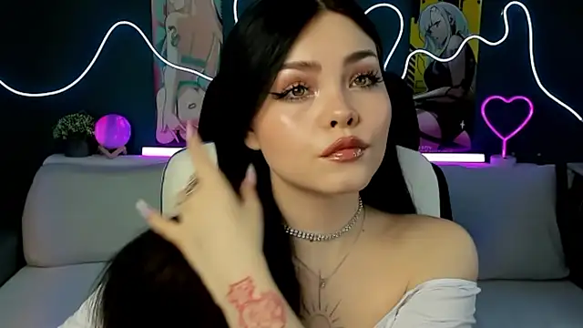 AkiraKatsu online show from 02/08/25, 12:50