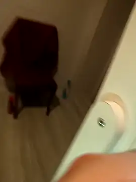 Snapshot of PerfectBisex chatting on 09/11/25, 08:20 PerfectBisex online show from 09/11/25, 08:20