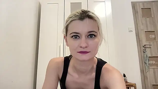 Onika Love online show from 02/11/26, 03:12