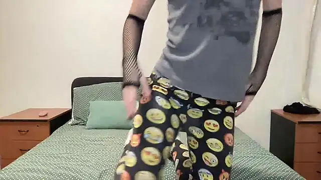 Onika Love online show from 10/09/25, 08:31