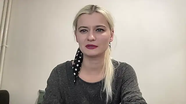 Onika Love online show from 11/07/25, 11:41