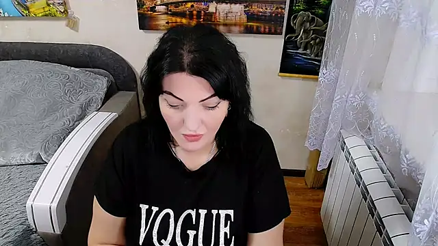 Lady Boom Wild  online show from 11/19/25, 06:30