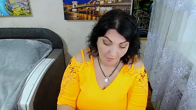 Lady Boom Wild  online show from 10/10/25, 02:40