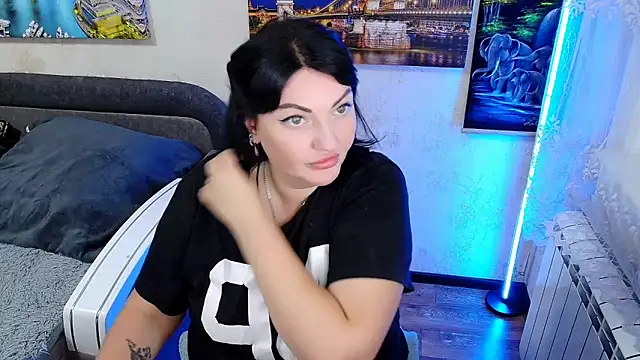 Lady Boom Wild  online show from 09/18/25, 04:43