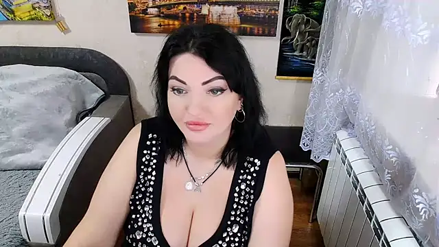 Lady Boom Wild  online show from 12/15/25, 08:42