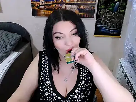 Lady Boom Wild  online show from 03/03/26, 12:23