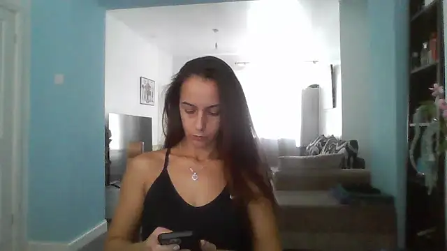 Snapshot of karlaolivia chatting on 09/19/25, 09:24 karlaolivia online show from 09/19/25, 09:24