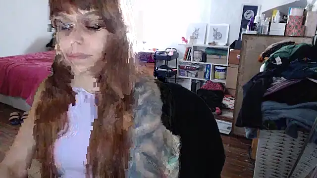 Snapshot of bunnylolaa4 chatting on 09/14/25, 02:06 bunnylolaa4 online show from 09/14/25, 02:06