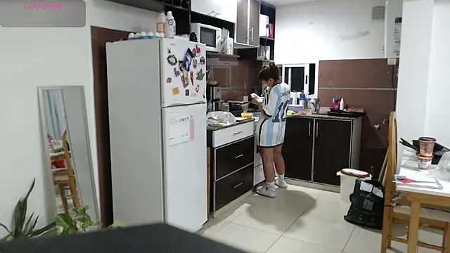 bunnylolaa4 online show from 06/14/26, 01:57