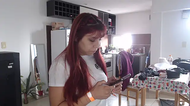 bunnylolaa4 online show from 04/26/26, 01:19