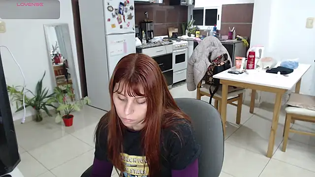bunnylolaa4 online show from 06/18/26, 10:37