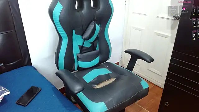 hots boygg online show from 02/24/26, 08:21