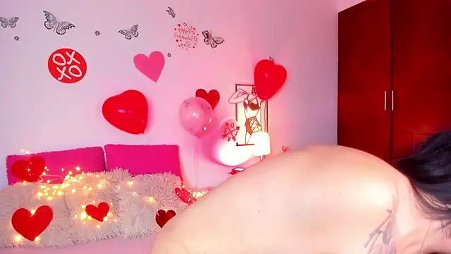 Snapshot of DesireSweet chatting on 02/15/26, 11:20 DesireSweet online show from 02/15/26, 11:20