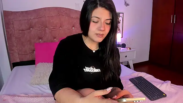 DesireSweet online show from 05/13/26, 10:33