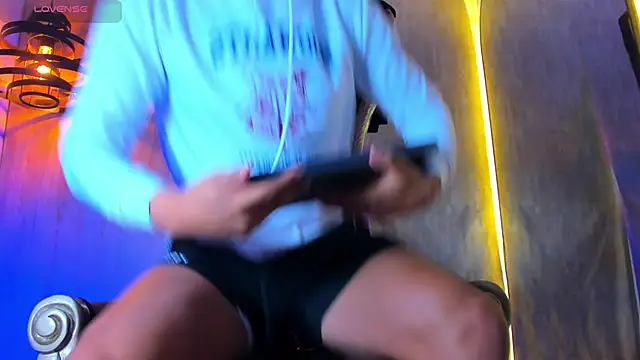 thaddeus king online show from 09/26/25, 11:44