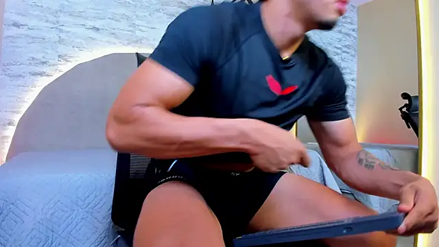 thaddeus king online show from 09/19/25, 10:14