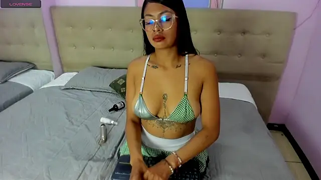 Yayittha online show from 10/31/25, 04:53