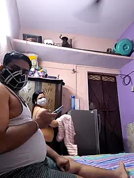 Snapshot of bobbyronak chatting on 03/01/26, 06:52 bobbyronak online show from 03/01/26, 06:52