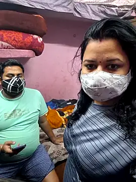 Snapshot of bobbyronak chatting on 02/24/26, 02:18 bobbyronak online show from 02/24/26, 02:18